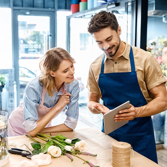 bloemisten werken met een tablet