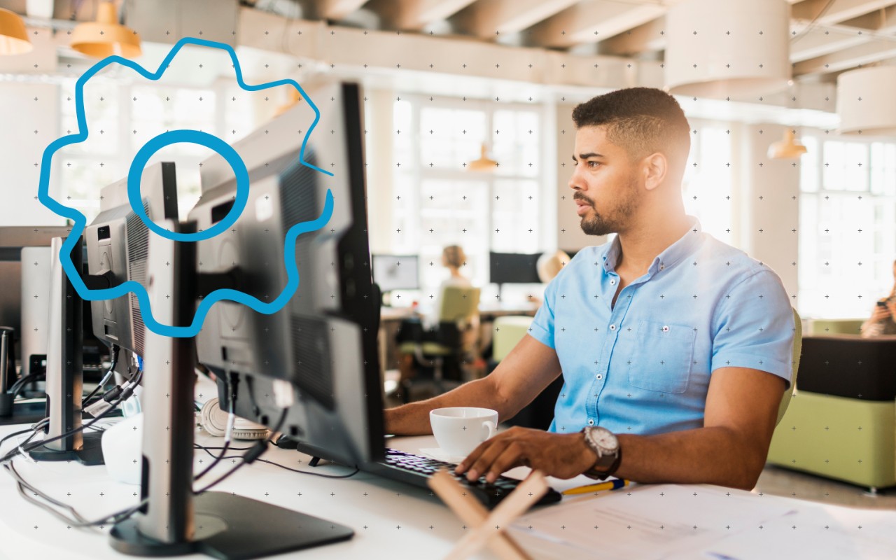 Field Service Engineer aan het werk