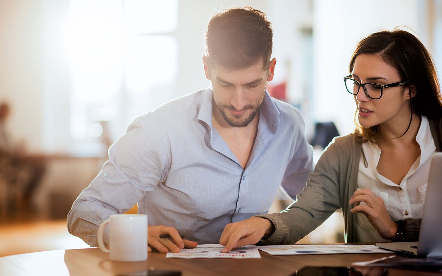 collega's bespreken grafieken