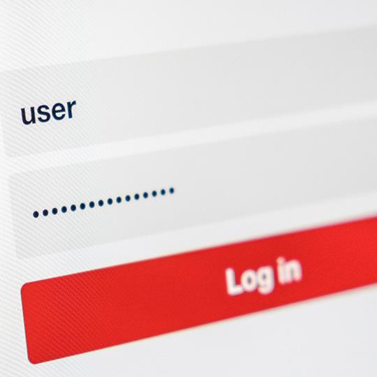 Waarom moeten bedrijven hun netwerk in de gaten houden? close up of log in screen