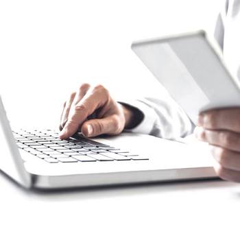 Algemene voorwaarden voor gegevensverwerking using a tablet and laptop at the same time