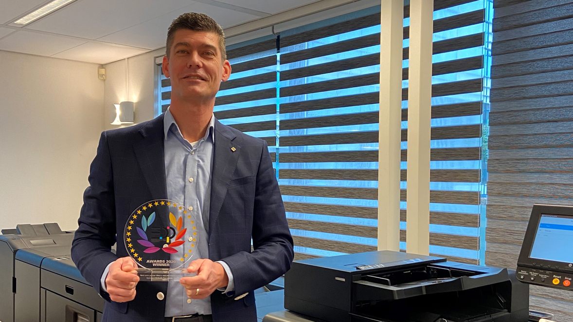 Erik Wolthuis met EDP Award Erik Wolthuis met EDP Award